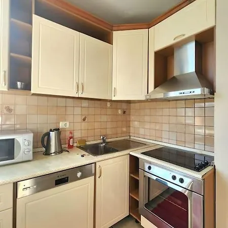 Fab's 2 Bedroom Flat