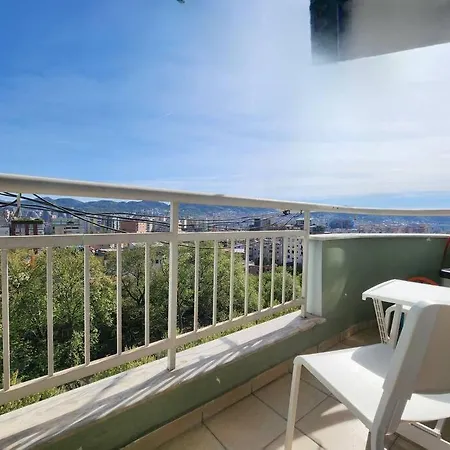 Fab's 2 Bedroom Flat Appartement *