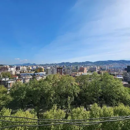 Fab's 2 Bedroom Flat Appartement Tirana