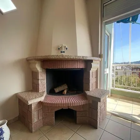 Fab's 2 Bedroom Flat *